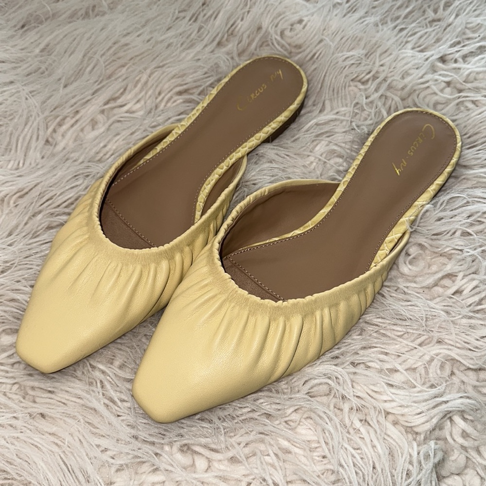 CIRCUS BY SAM EDELMAN Womens Yellow Ruched Odena Square Toe Slip On Mules 7.5